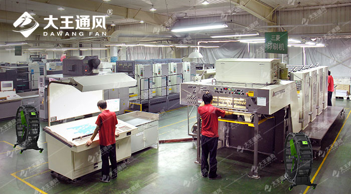 工業(yè)大風扇與供暖設(shè)備結(jié)合為企業(yè)“升溫”