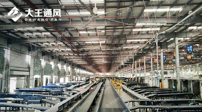 百世某分揀中心大型工業(yè)吊扇